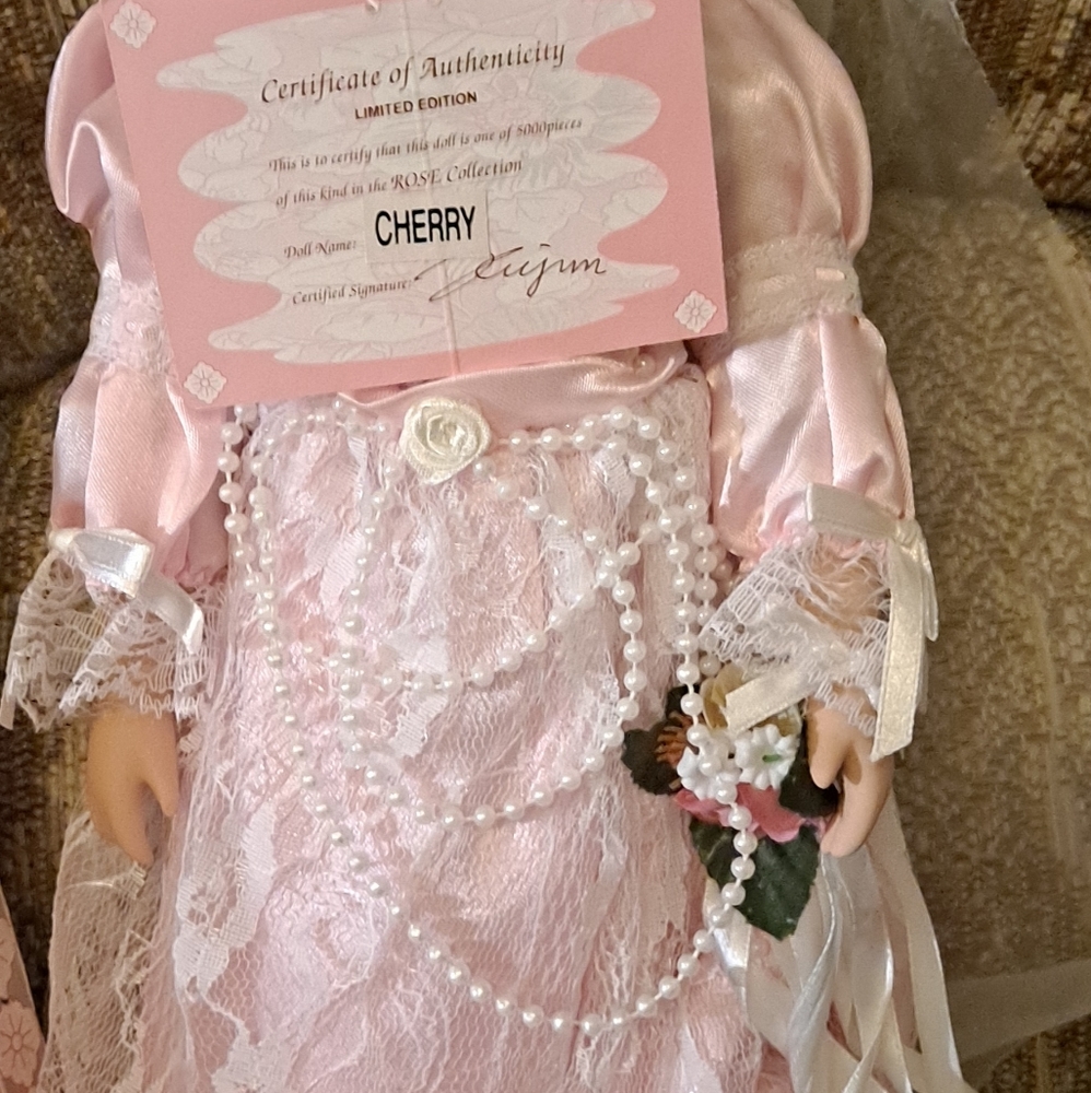 Rose Doll Collection - Picture 4 of 6